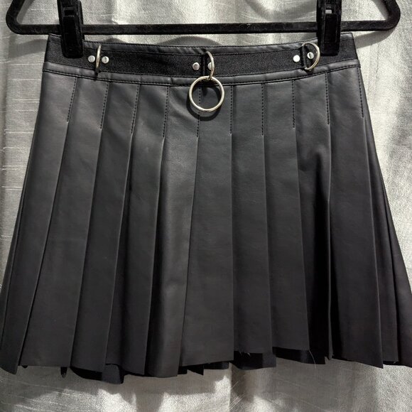 Dolls Kill Spade Pleated Micro Mini Skirt Black Medium - Picture 1 of 4